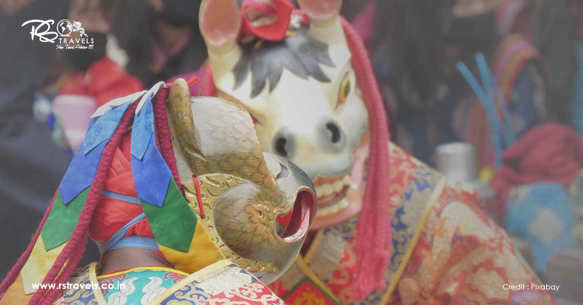 Get an Eye-Catching Glimpse of Colorful Paro Tsechu Festival