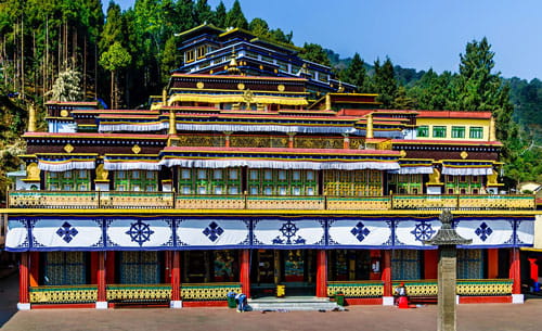 Offering you best places to stay in Sikkim